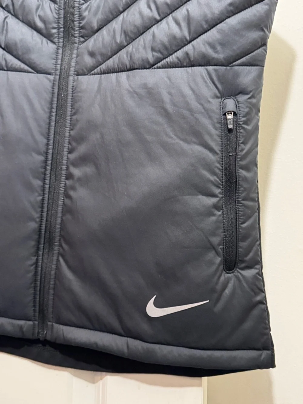 Nike Black Quilted Sleeveless Performance Vest